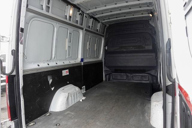 Used 2020 Mercedes-Benz Sprinter 144 Cargo w/ Cargo Protection Package image 18