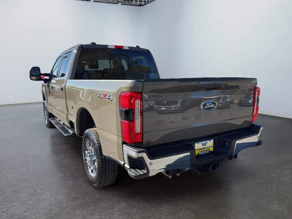 New 2026 Ford F350 Lariat image 3
