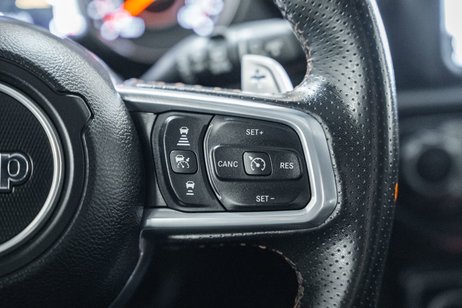 Used 2023 Jeep Wrangler Rubicon 392 image 36