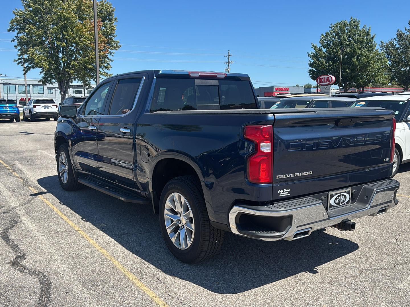 Used 2021 Chevrolet Silverado 1500 LTZ AWD/4WD image 4