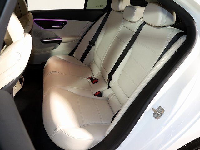 Used 2024 Mercedes-Benz C 300 4MATIC Sedan image 13