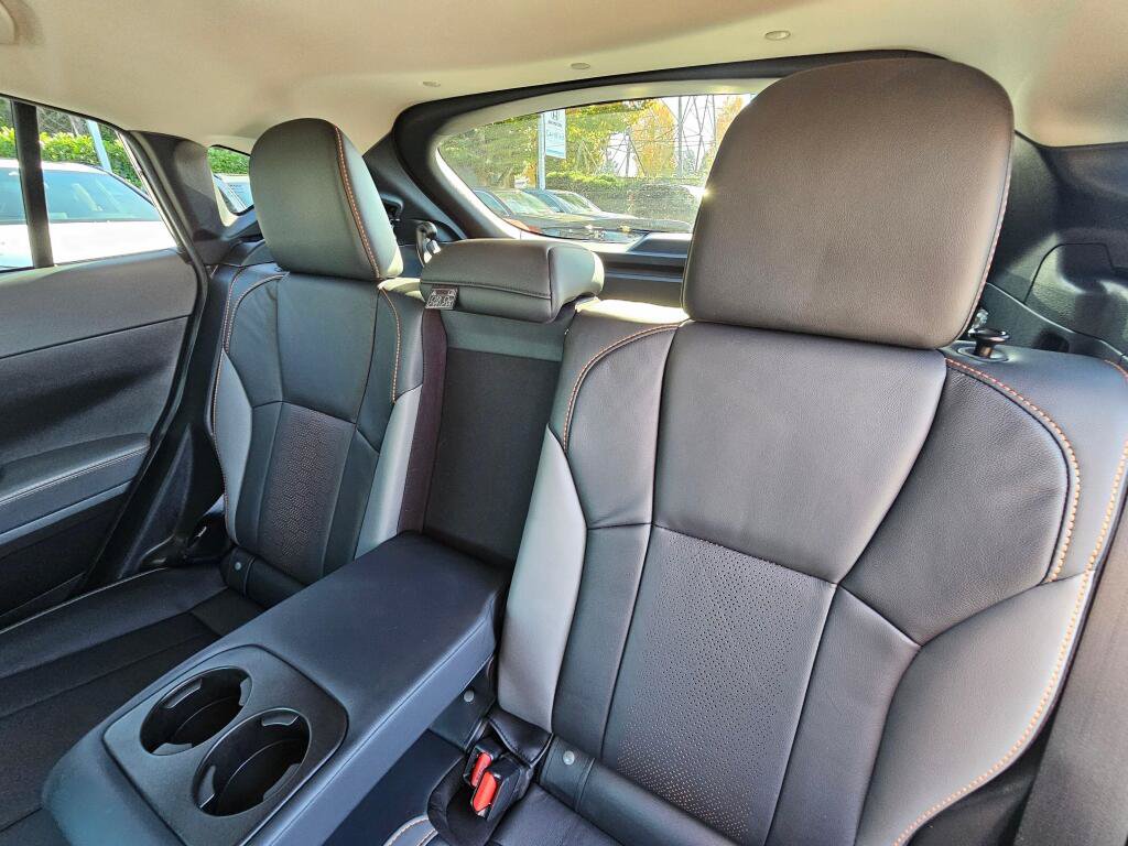 Used 2024 Subaru Crosstrek 2.5i Limited w/ Crosstrek Mirror Package AWD/4WD image 19