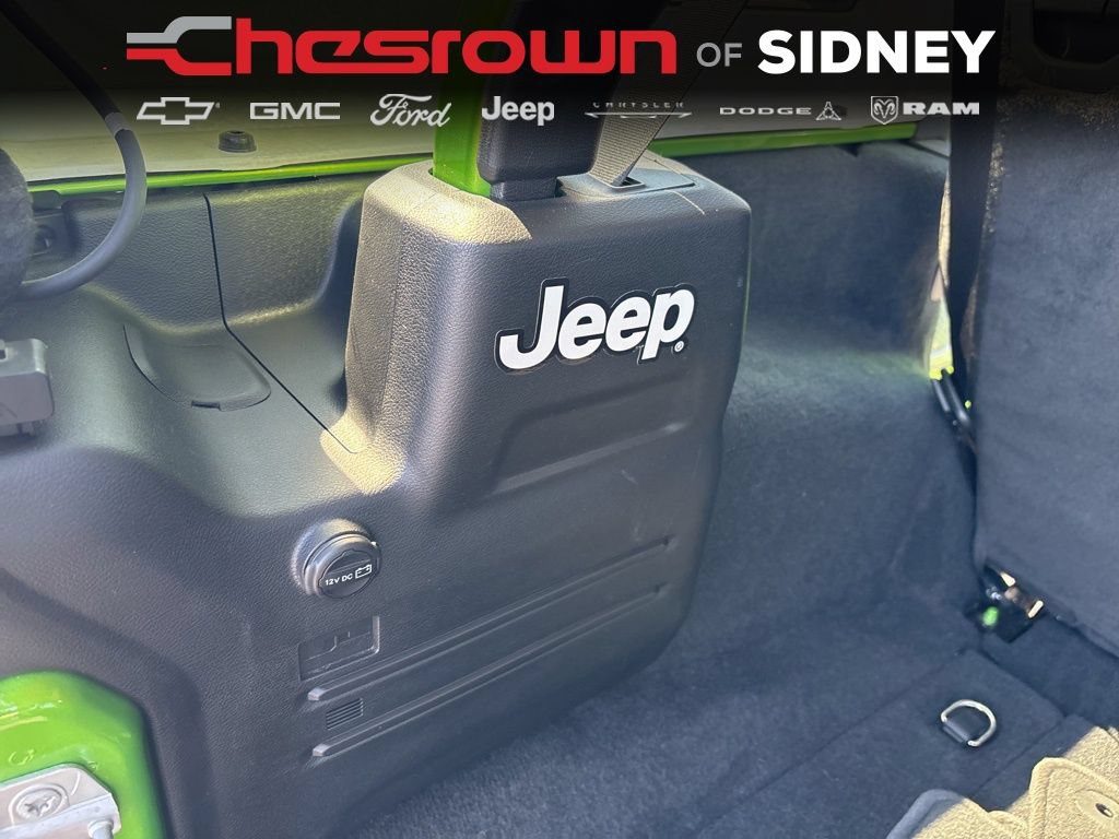 Used 2019 Jeep Wrangler Unlimited Sahara w/ Uconnect 4C Nav & Sound Group AWD/4WD image 24