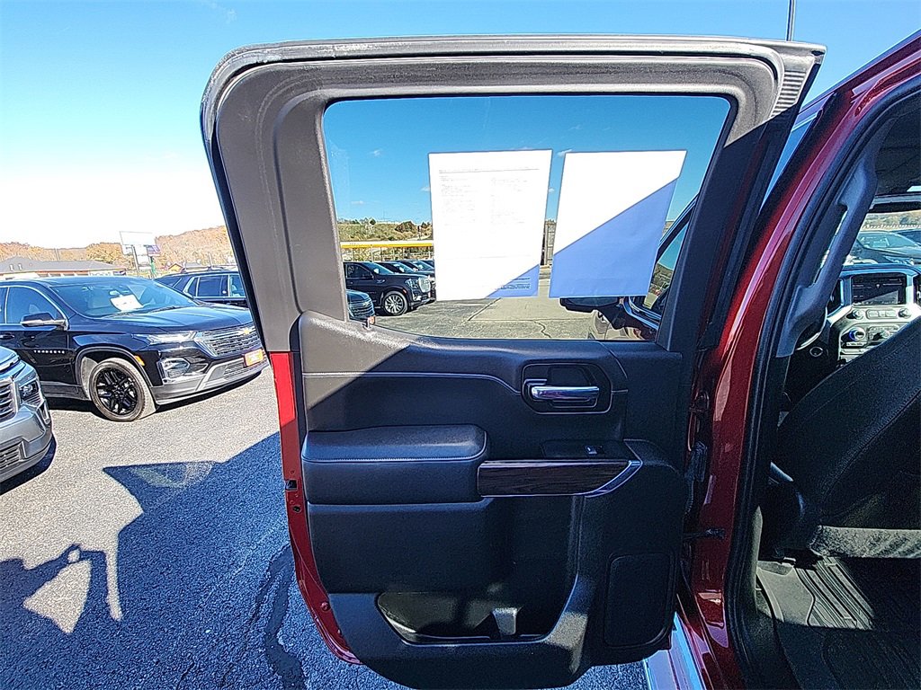 Used 2022 GMC Sierra 1500 SLT w/ SLT Premium Package image 29