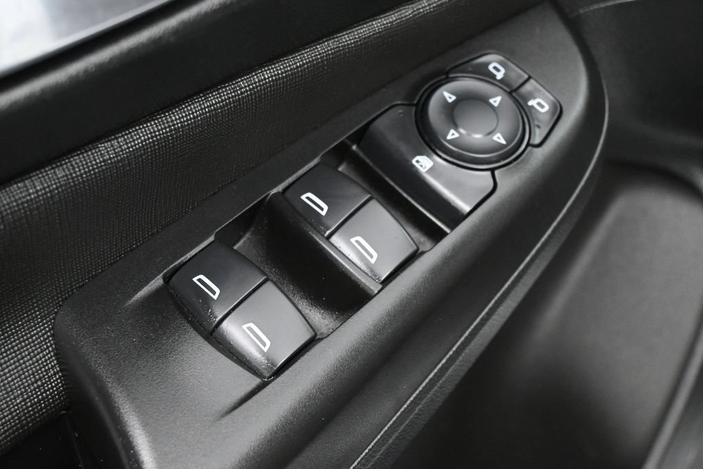 Used 2025 Buick Envista Preferred FWD image 13
