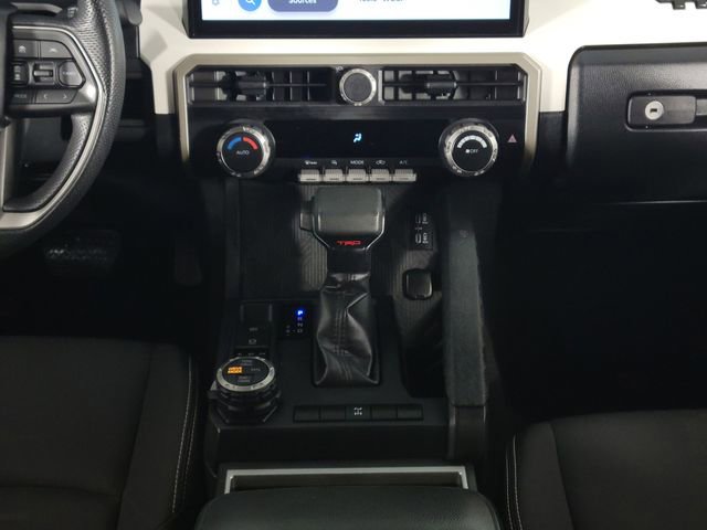 Used 2024 Toyota Tacoma TRD Off-Road image 24