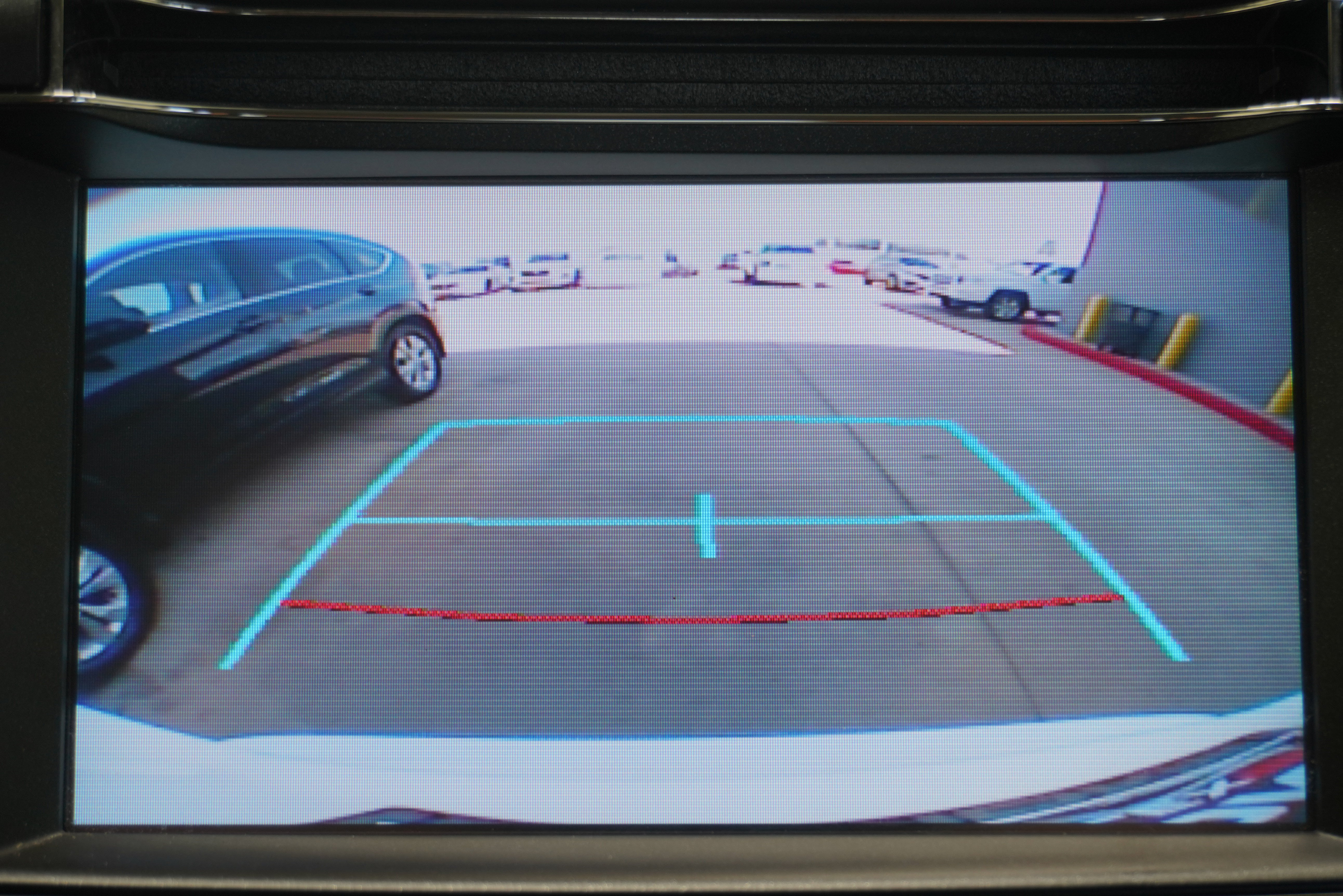 Used 2016 Toyota RAV4 LE FWD image 15