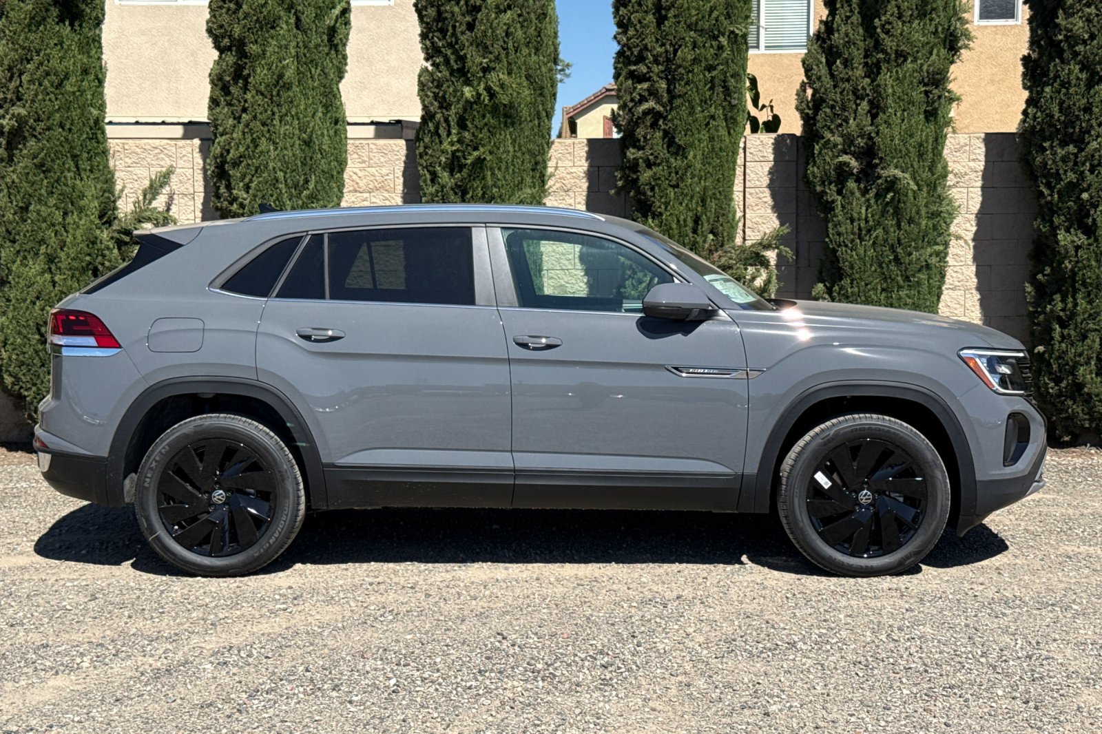 New 2026 Volkswagen Atlas Cross Sport SE AWD/4WD image 3