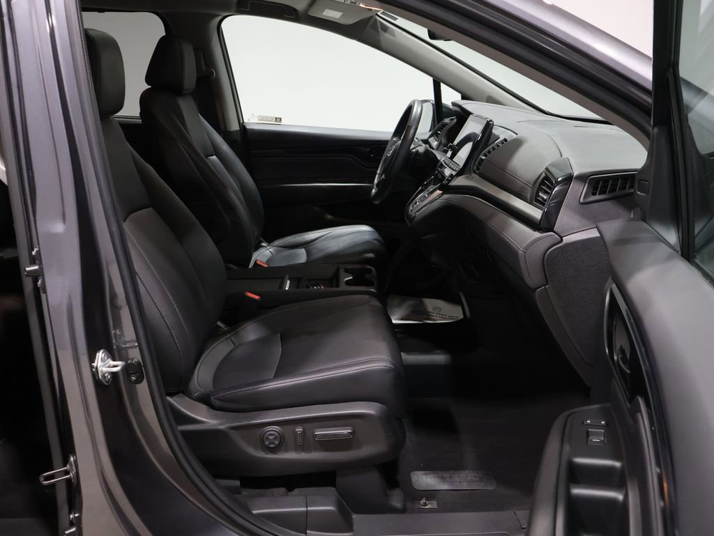Used 2023 Honda Odyssey Touring image 28