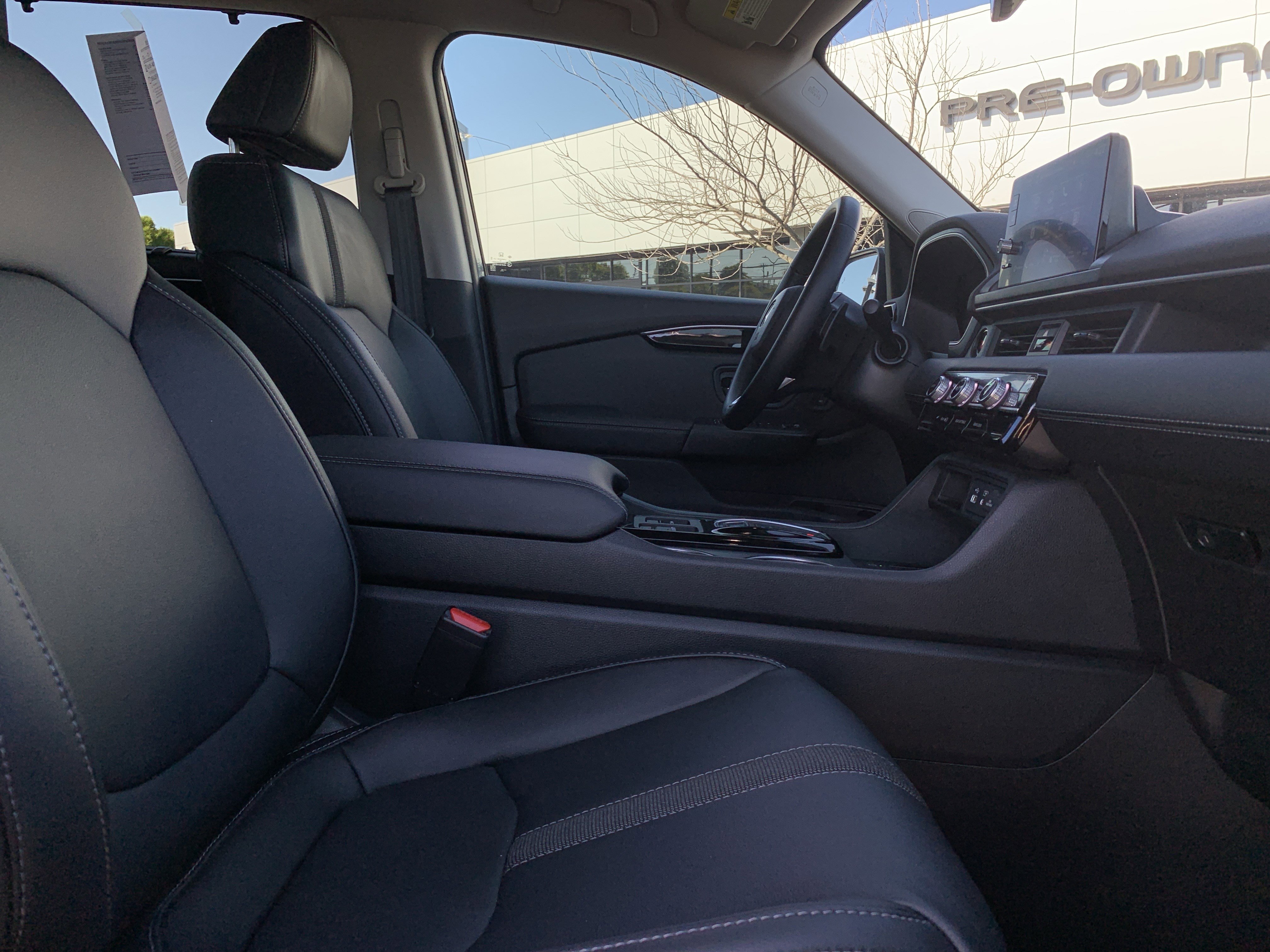 Used 2025 Honda Pilot Touring image 35