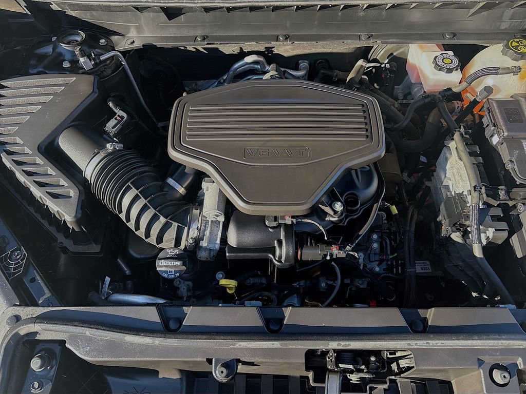 Used 2023 GMC Acadia Denali w/ Black Diamond Edition image 33