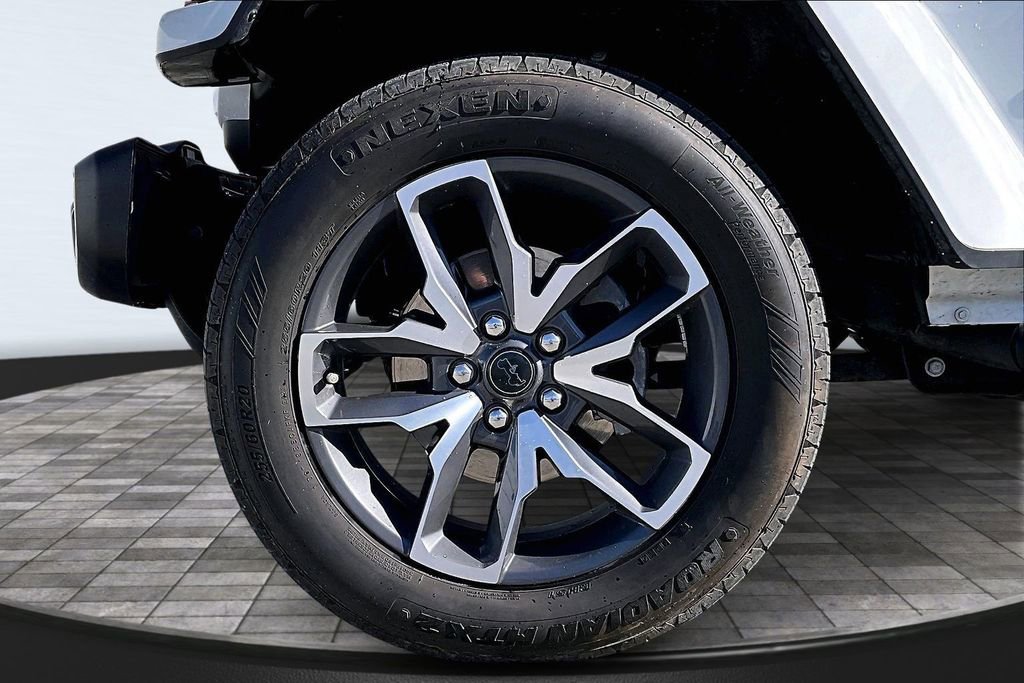 Used 2024 Jeep Wrangler Unlimited image 31