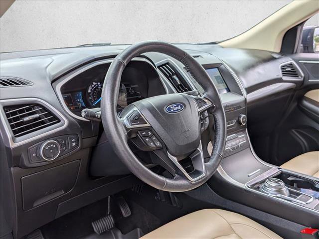 Used 2019 Ford Edge SEL w/ Equipment Group 201A FWD image 6