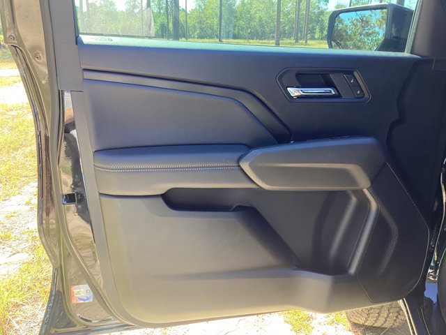 New 2025 GMC Canyon Elevation w/ Convenience Package image 12