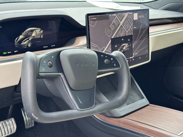 Used 2022 Tesla Model S image 12