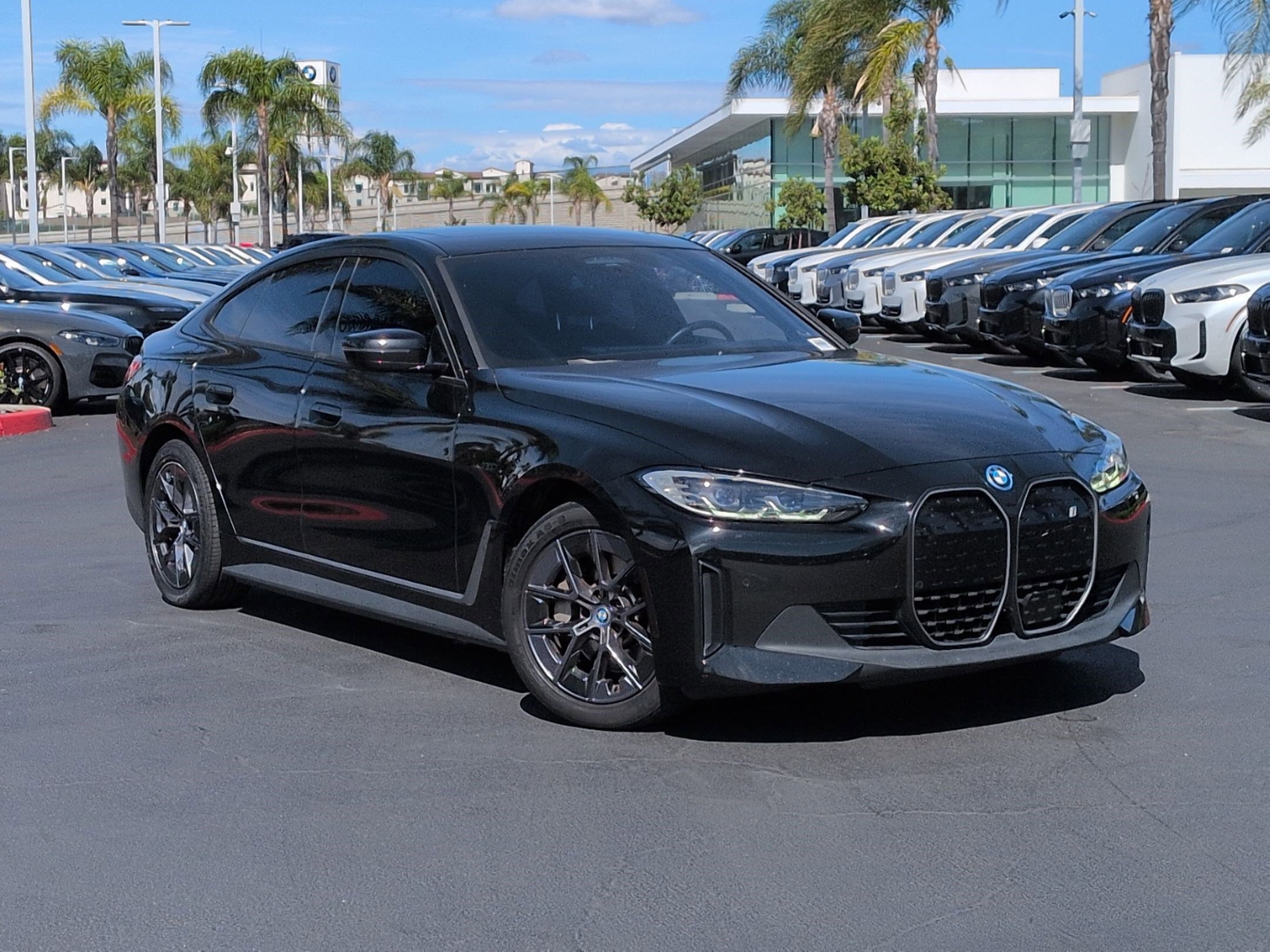 Certified 2023 BMW i4 eDrive35 image 2