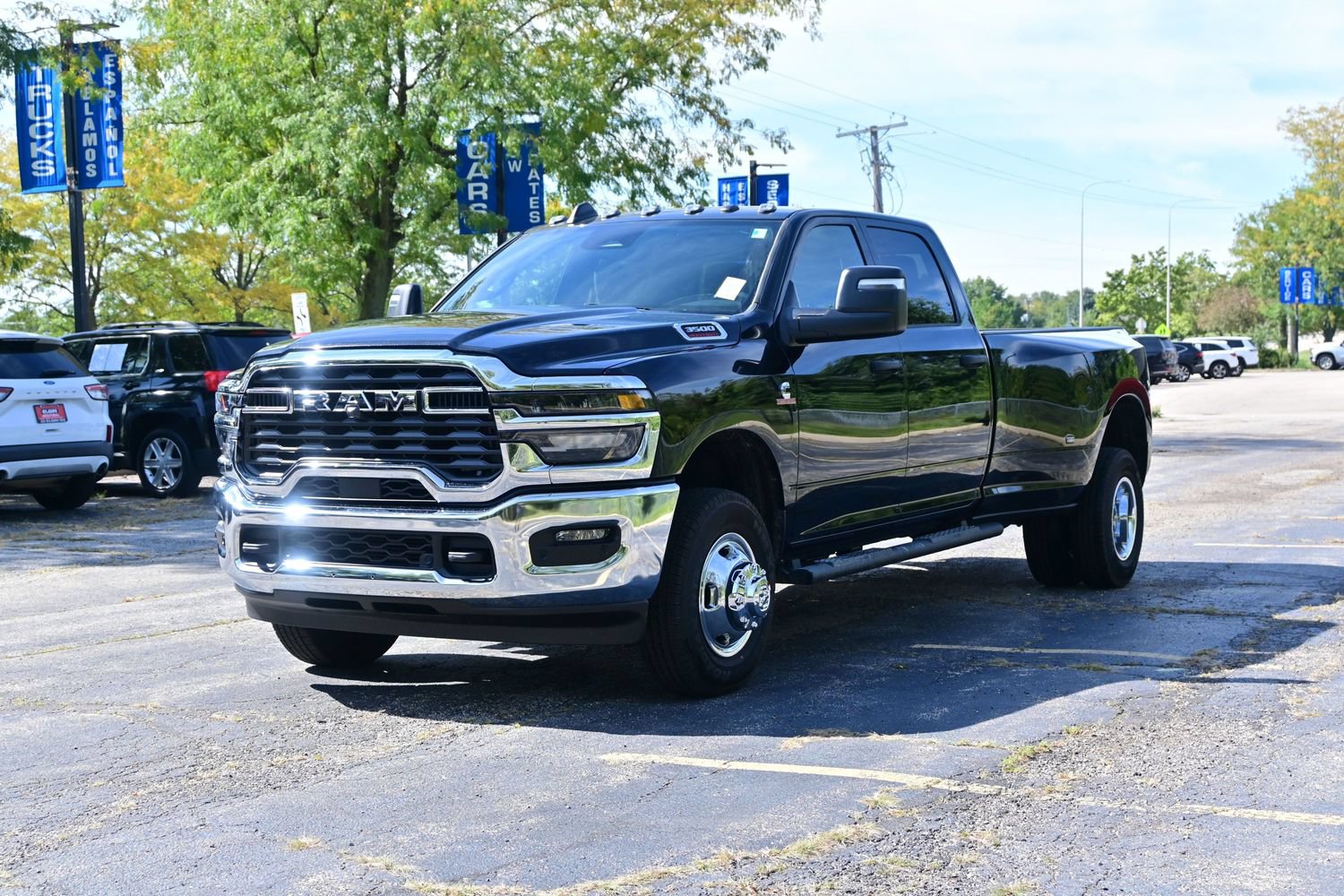 New 2027 RAM 3500 Tradesman AWD/4WD image 5