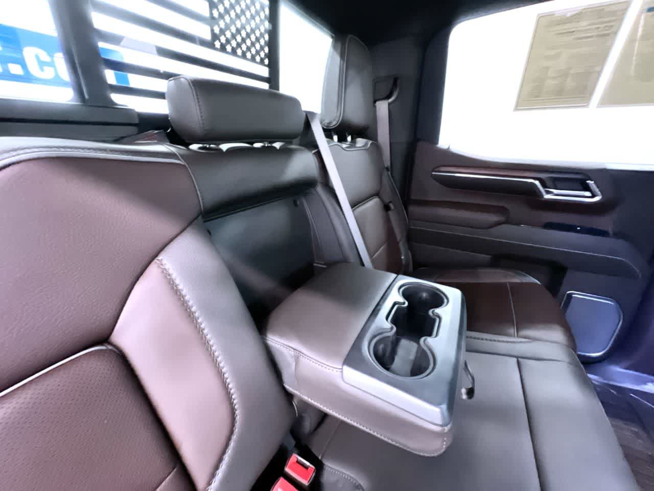 Used 2024 GMC Sierra 1500 Denali w/ Denali Reserve Package AWD/4WD image 38