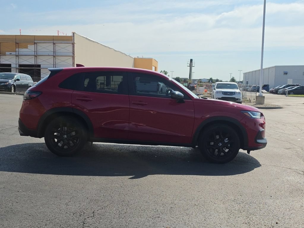 Used 2024 Honda HR-V Sport image 10