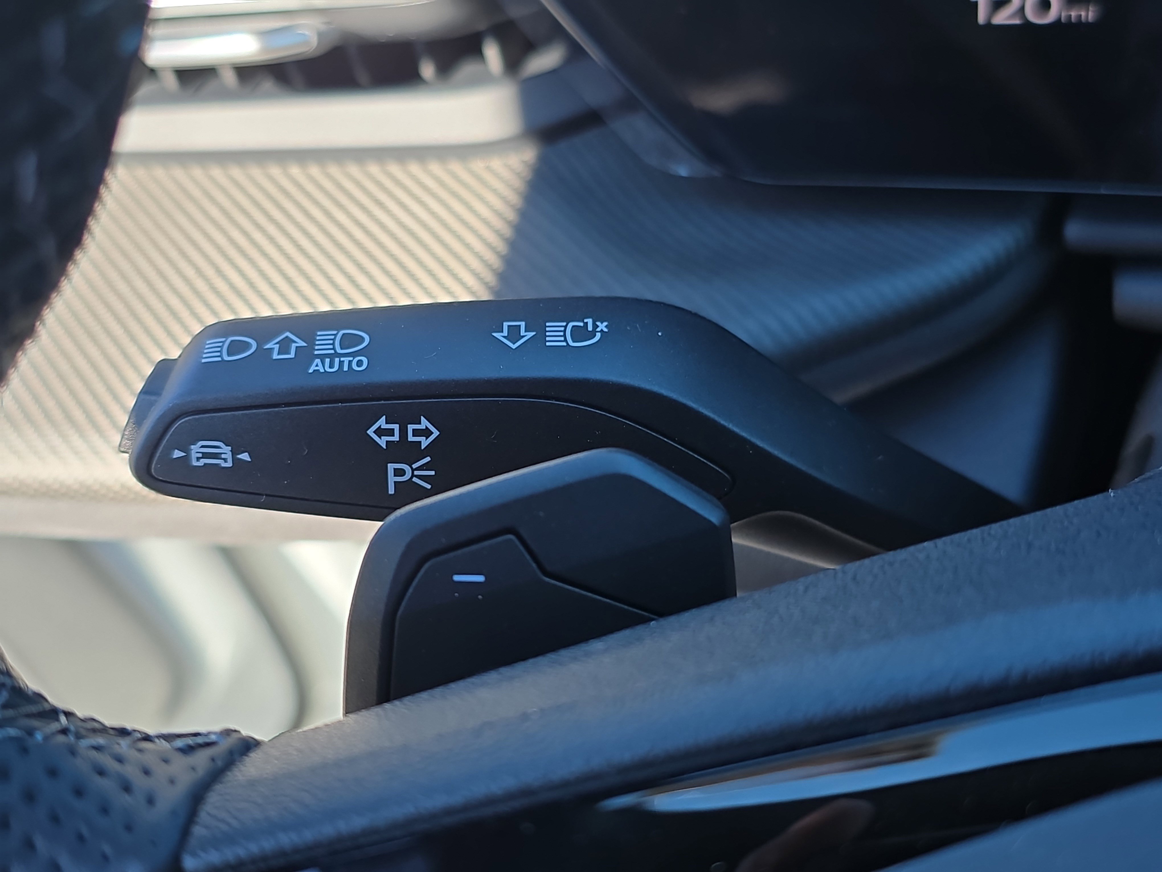 New 2025 Audi SQ5 Premium Plus image 23