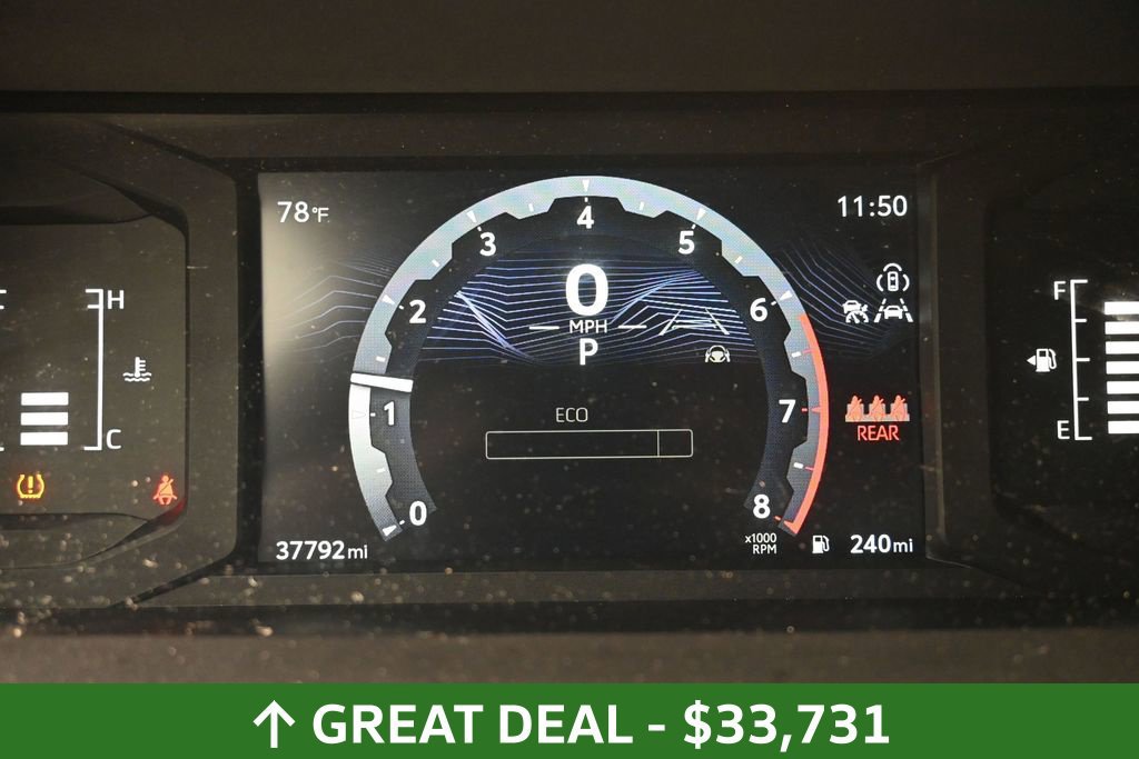 Used 2024 Toyota Tacoma SR5 AWD/4WD image 19