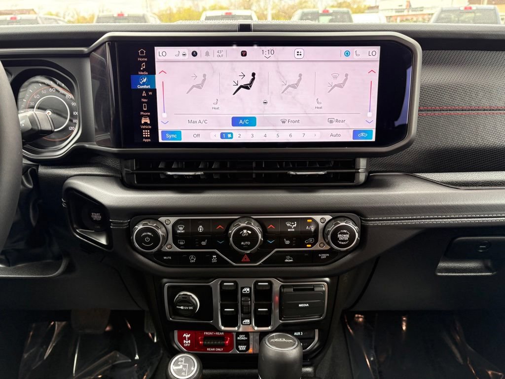 Certified 2025 Jeep Gladiator Rubicon w/ Convenience Group AWD/4WD image 22