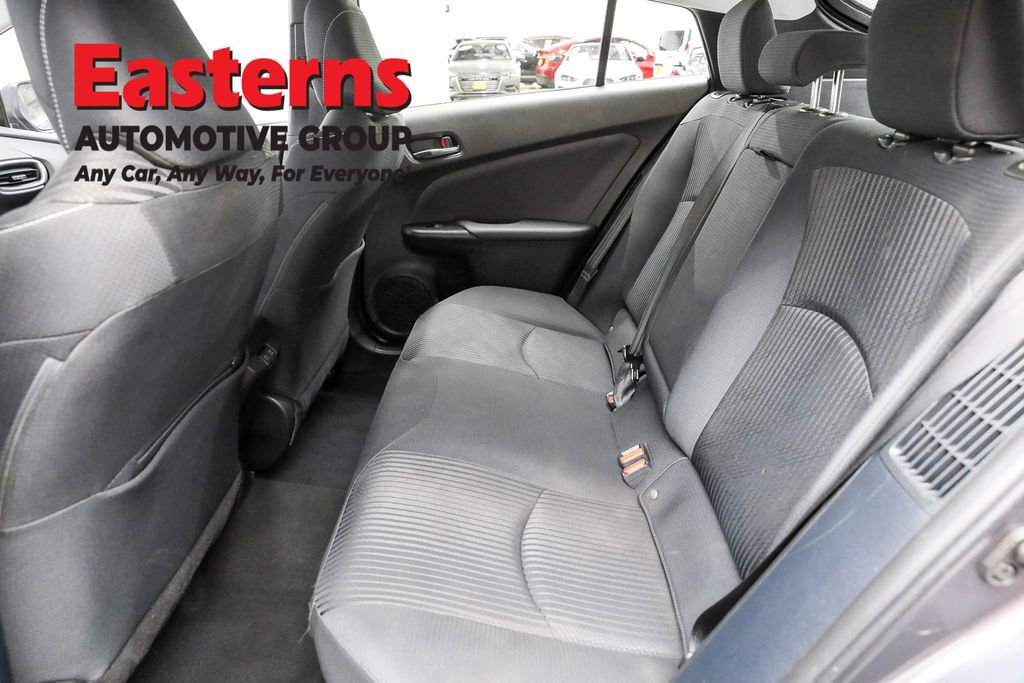 Used 2021 Toyota Prius Prime LE image 19
