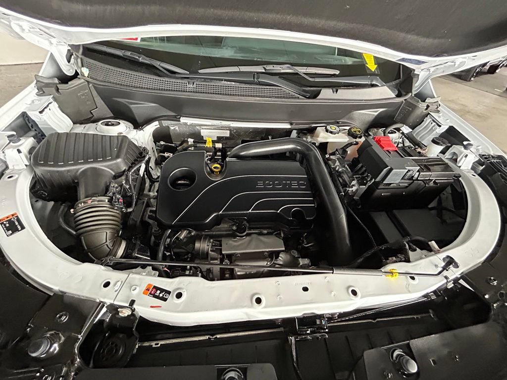Used 2025 Chevrolet Equinox LT FWD image 30