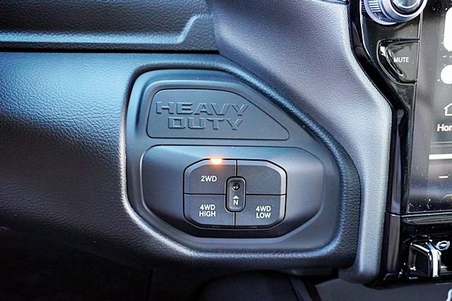 New 2026 RAM 2500 Laramie AWD/4WD image 41