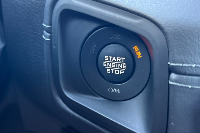 Used 2025 Jeep Wrangler Unlimited Rubicon AWD/4WD image 25