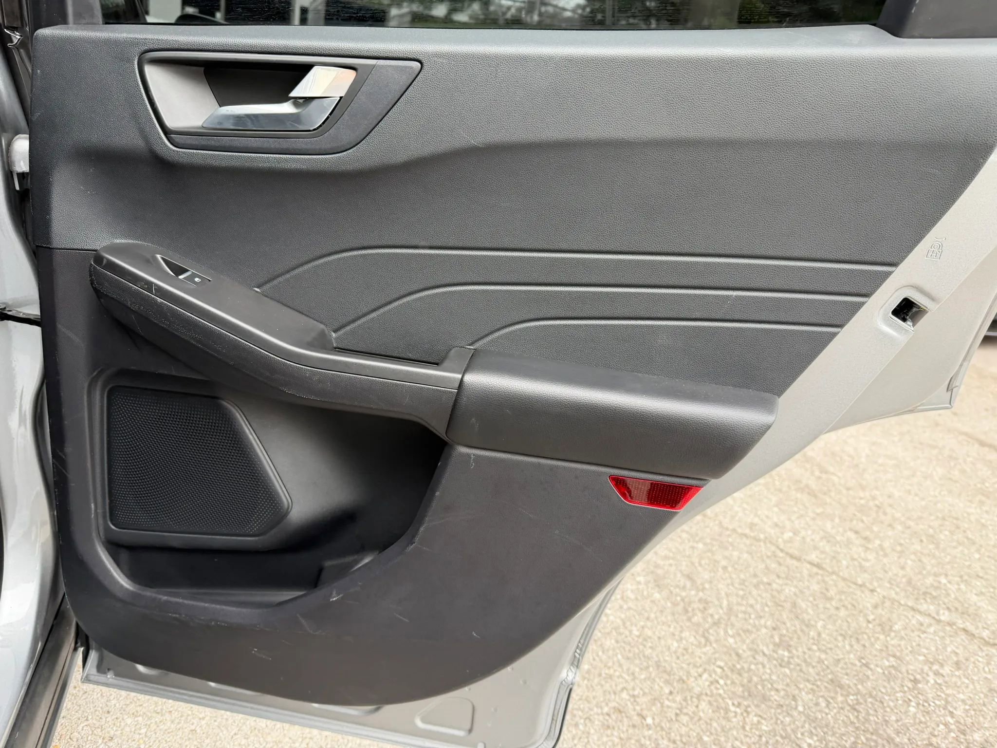 Used 2021 Ford Escape SEL image 30