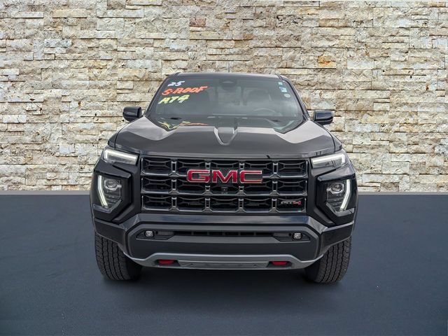 Used 2025 GMC Canyon AT4 w/ Technology Plus Package AWD/4WD image 3