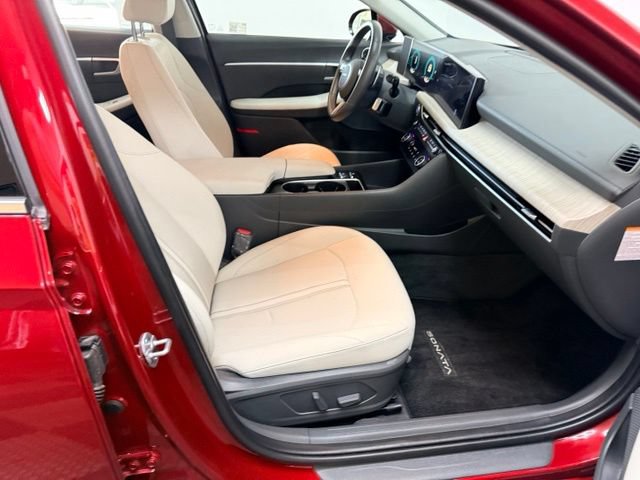 Used 2025 Hyundai Sonata SEL FWD image 38