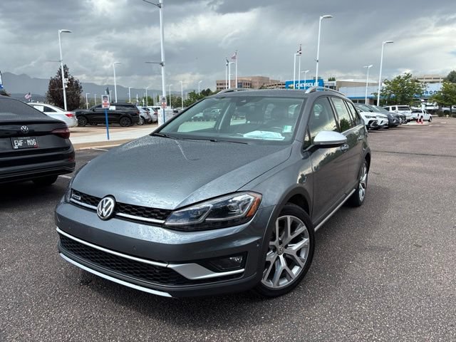 Used 2019 Volkswagen Golf Alltrack SE AWD/4WD image 3