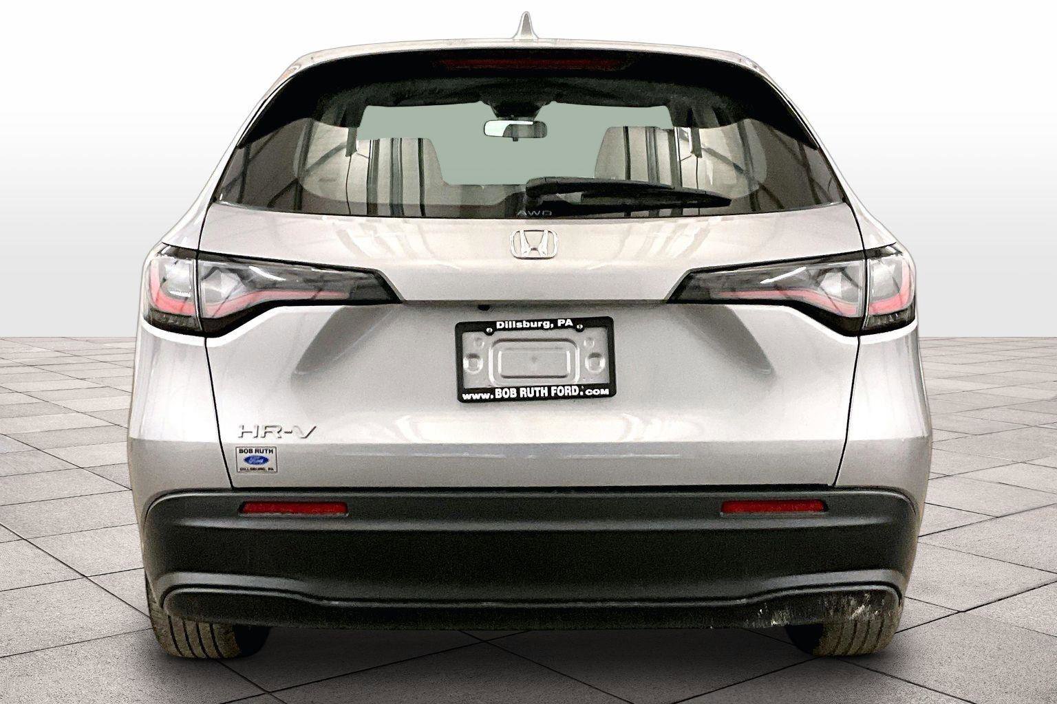 Used 2024 Honda HR-V LX image 4