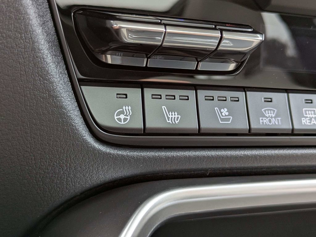 New 2026 MAZDA CX-90 Plug-In Hybrid w/Premium Sport image 29