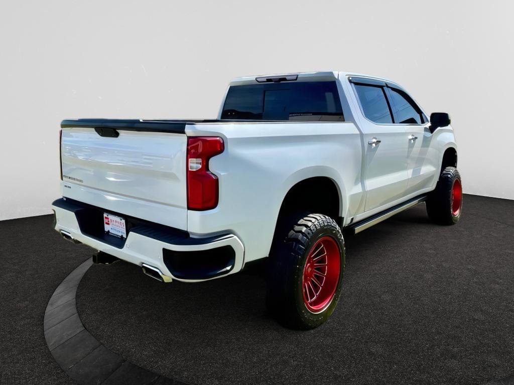 Used 2019 Chevrolet Silverado 1500 High Country w/ Technology Package AWD/4WD image 5