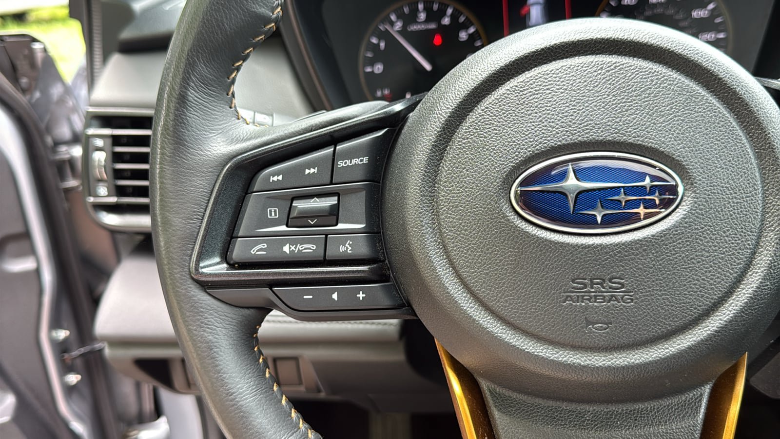 Used 2025 Subaru Outback Wilderness AWD/4WD image 14