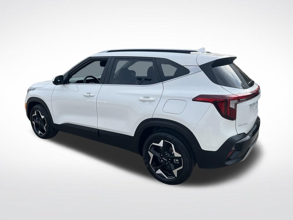 Certified 2025 Kia Seltos EX w/ EX Sunroof Package AWD/4WD image 54