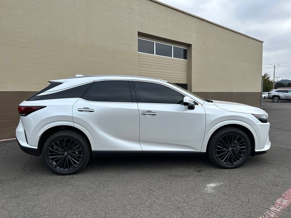 Used 2026 Lexus RX 350h w/ Convenience Package AWD/4WD image 3