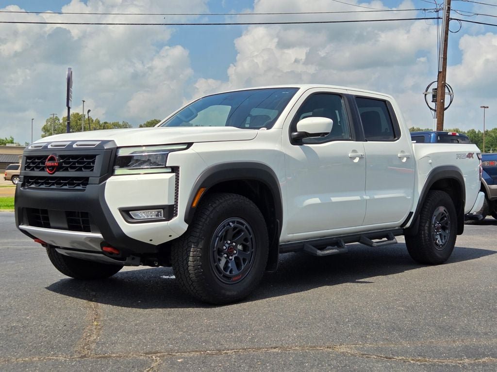 Used 2025 Nissan Frontier PRO-4X w/ Pro Premium Package AWD/4WD image 2