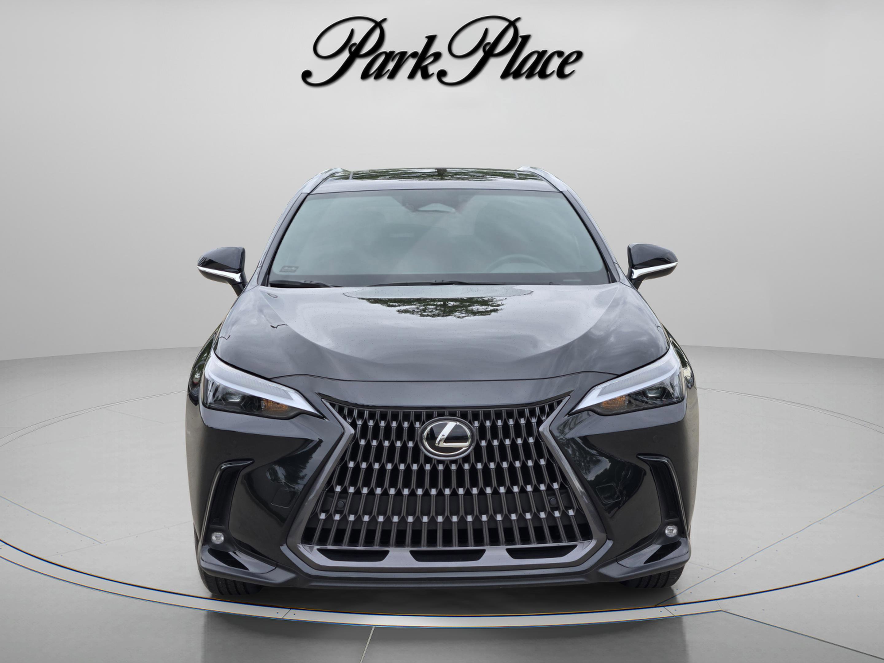 Used 2024 Lexus NX 250 FWD w/ Towing Package (2000 Lbs) image 8