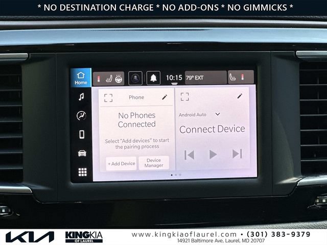 Used 2023 Chrysler Voyager LX FWD image 3