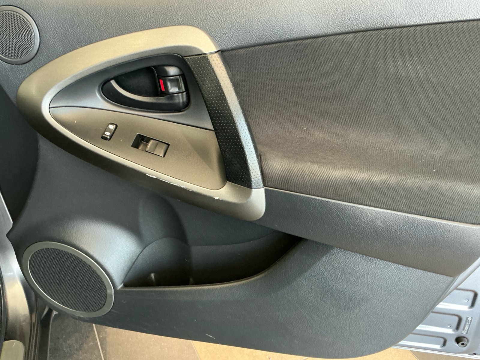 Used 2010 Toyota RAV4 Sport AWD/4WD image 15