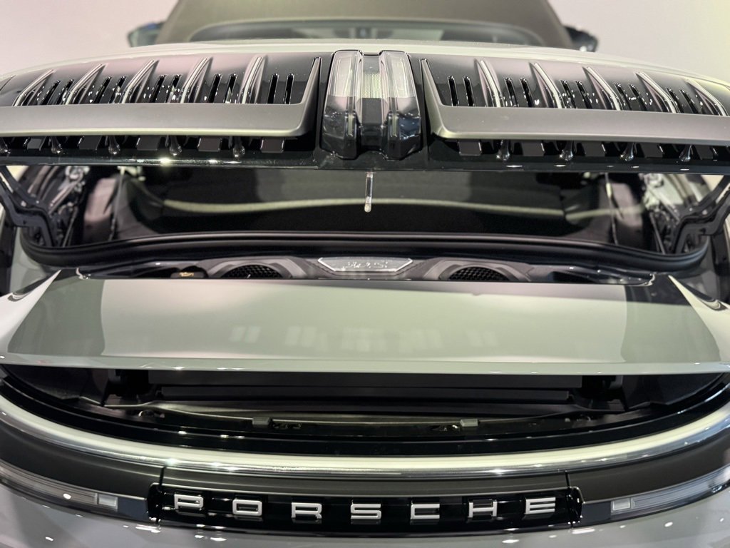 New 2026 Porsche 911 Carrera 4S image 45
