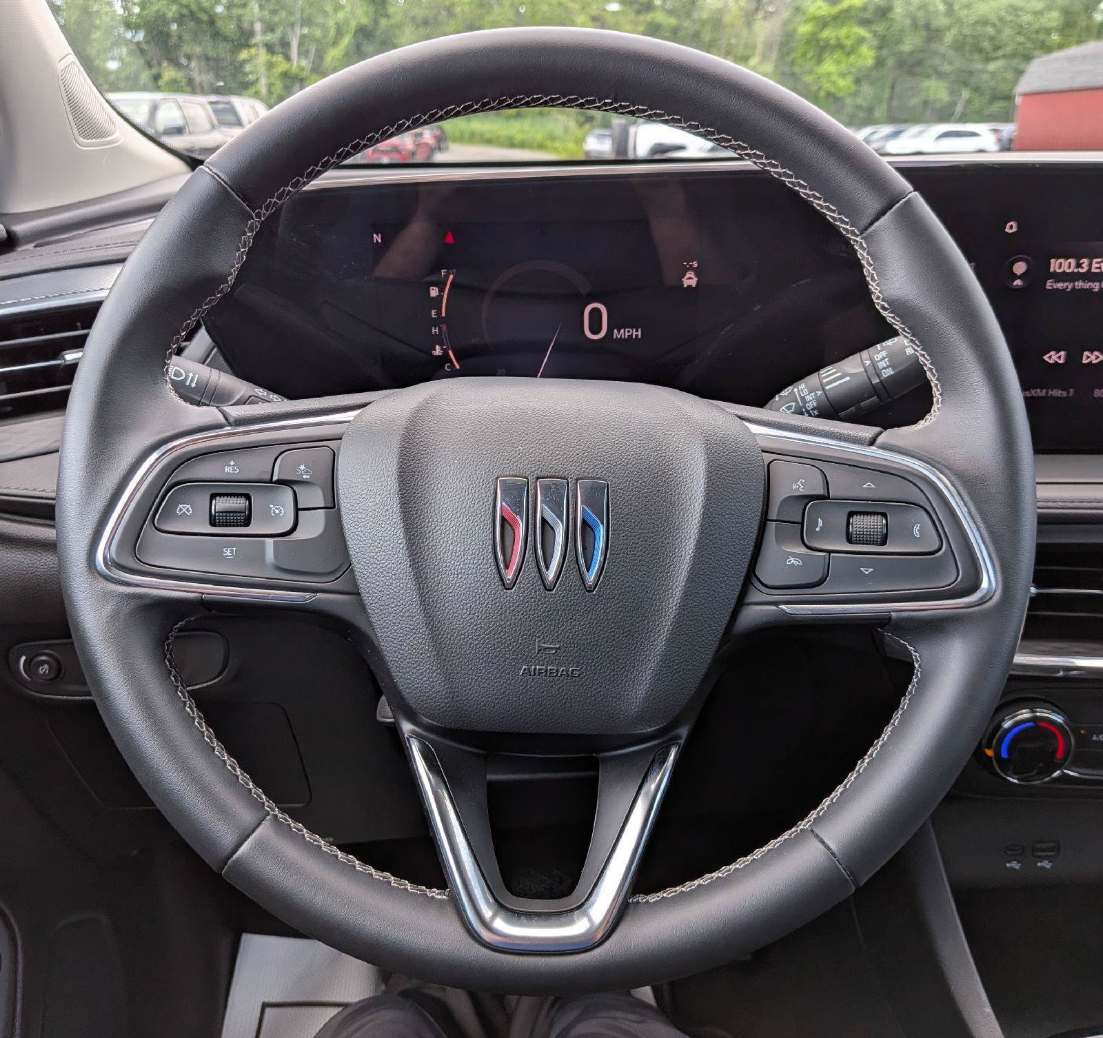 Used 2024 Buick Encore GX Preferred AWD/4WD image 13