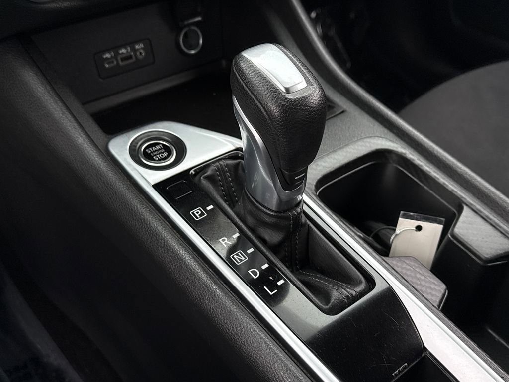 Used 2023 Nissan Sentra SV image 27