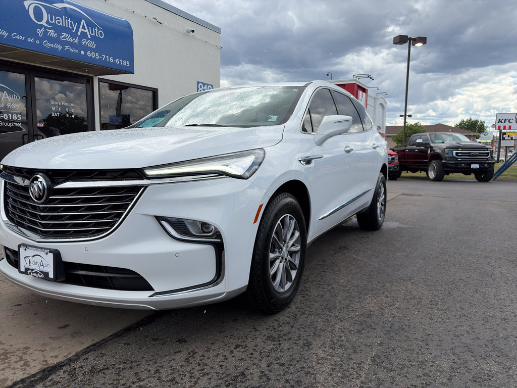 Used 2022 Buick Enclave Premium AWD/4WD image 2