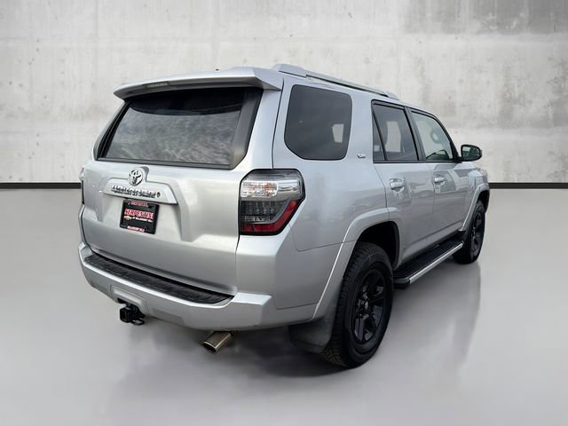 Used 2014 Toyota 4Runner SR5 image 5