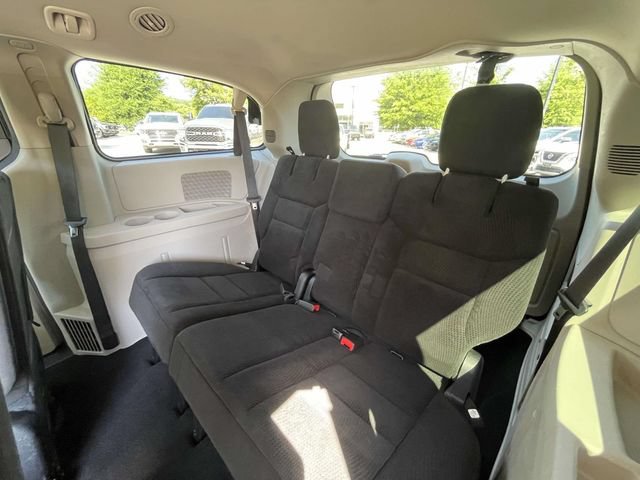Used 2016 Dodge Grand Caravan SE w/ Quick Order Package 29E SE FWD image 15